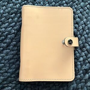 Filofax planner cover, 6 ring A5 patent leather tan